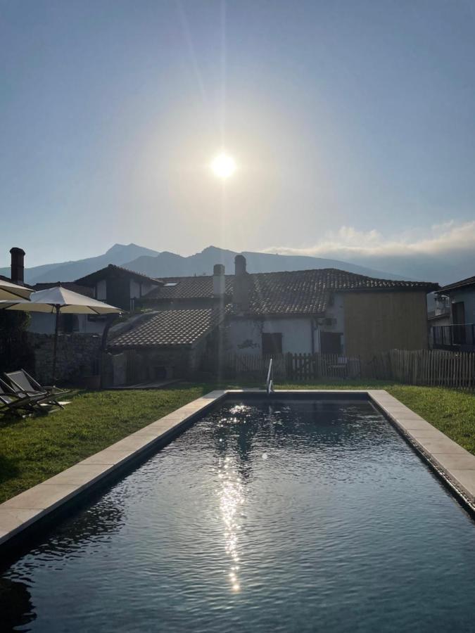 Arraya Hotel Sare Buitenkant foto